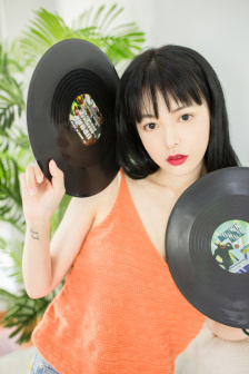 欧美精欧美乱码一二三四区